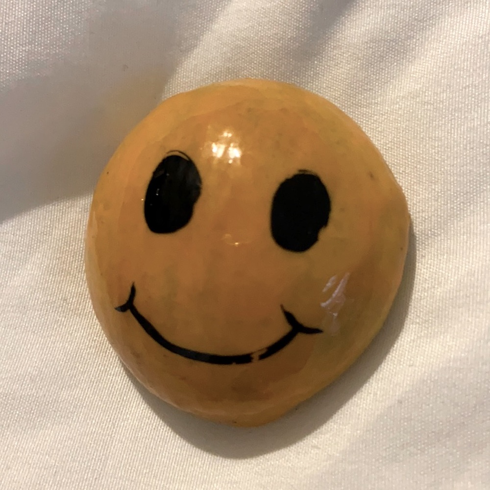 Smile face stone